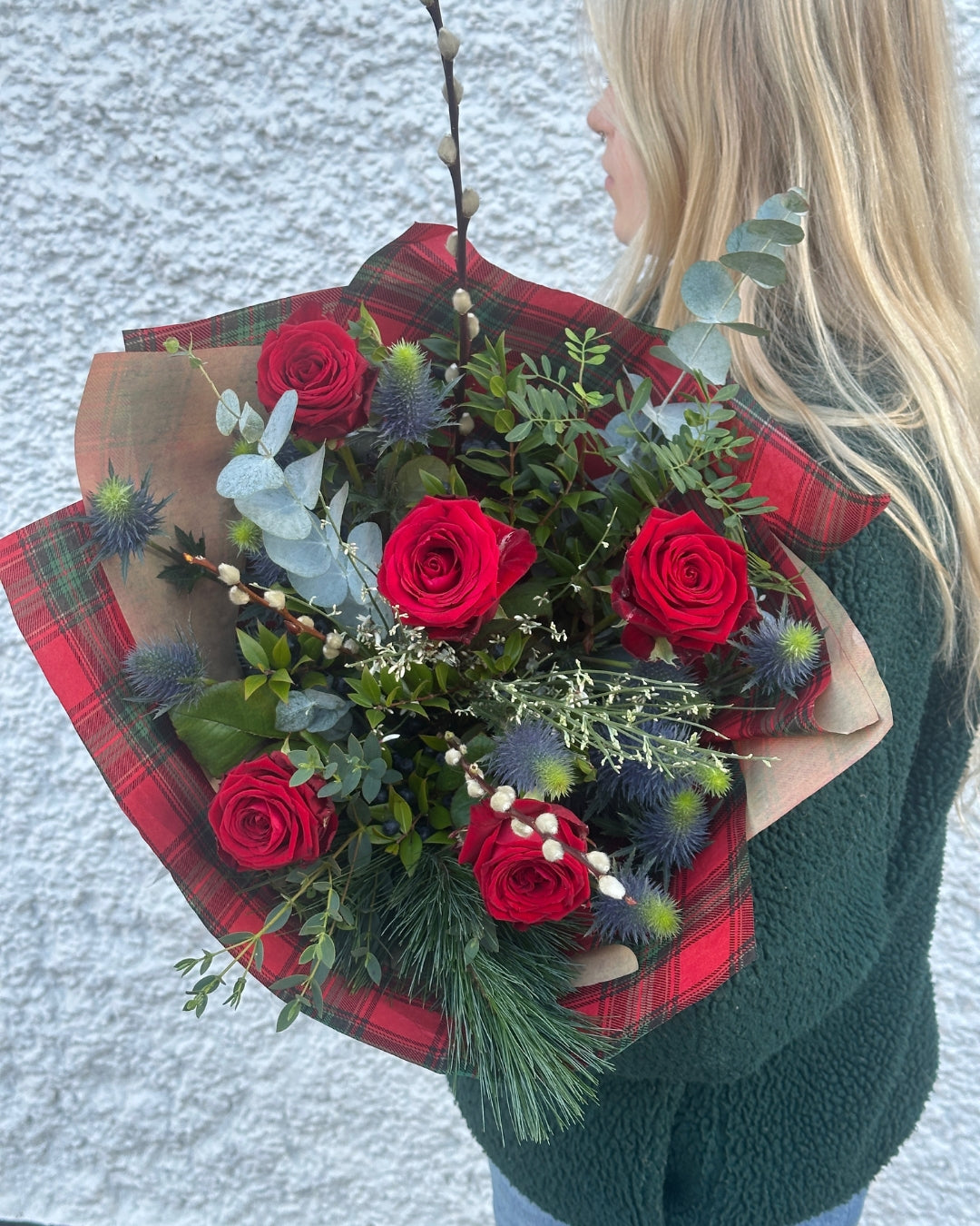 Scottish Christmas Red Bouquet