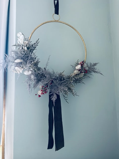 Forever Gold - Festive Dried Wreath