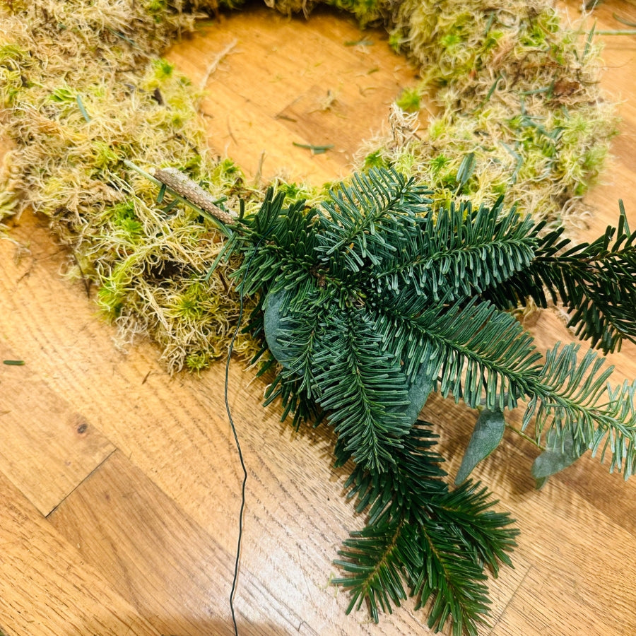 DIY Christmas Wreath Moss