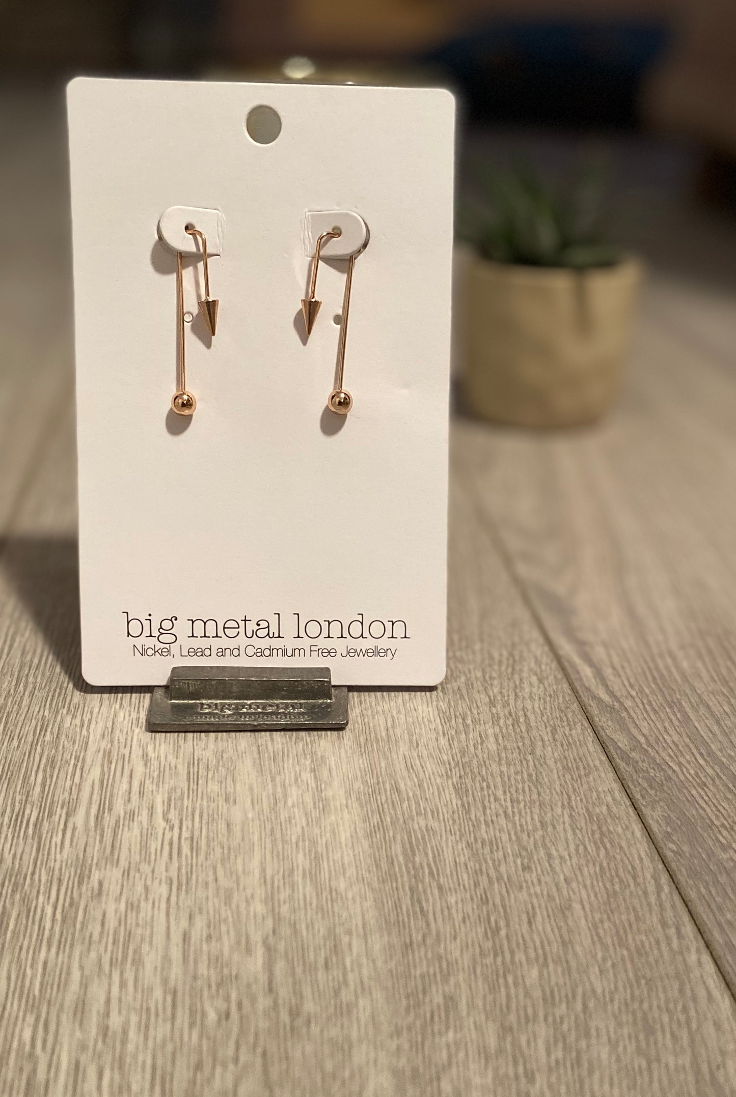 Rose gold spike earrings  - 017e