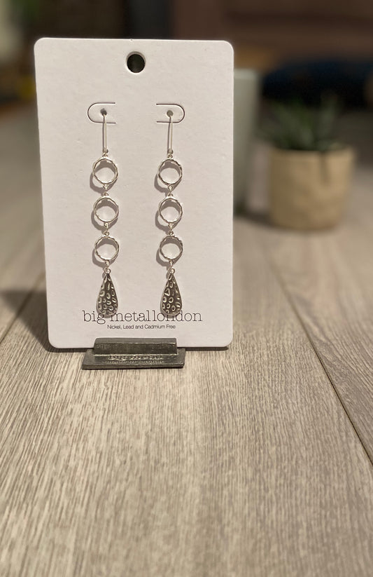 Triple circle drop earrings - silver 008e